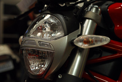 pnwfx > 2009 Ducati Monster 696 photo